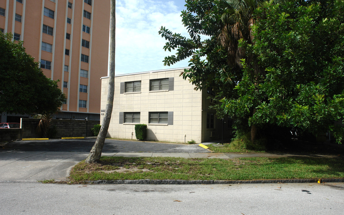 626 12th Ave NE in St. Petersburg, FL - Building Photo