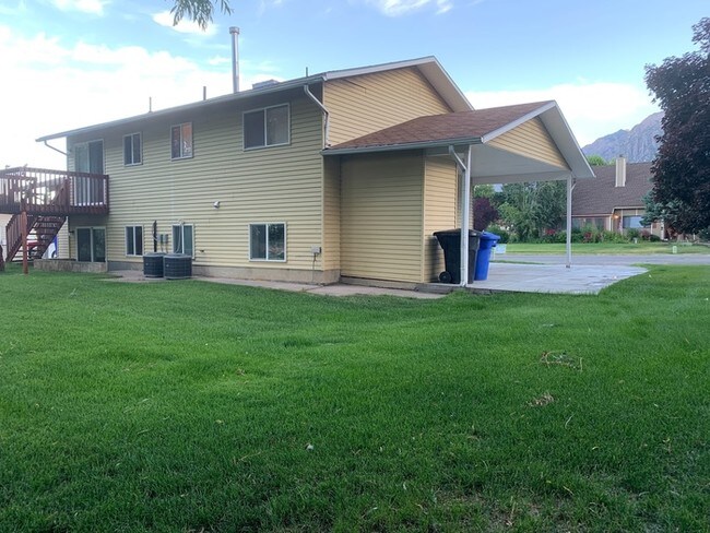 681 E 2300 N-Unit -1 in Ogden, UT - Building Photo - Building Photo