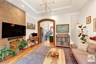 272 Putnam Ave in Brooklyn, NY - Building Photo - Building Photo