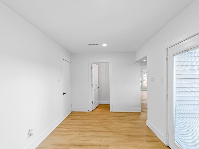 property at 1306 Briarmead Dr