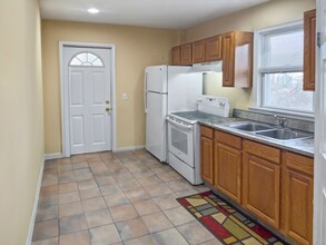 35 Terrace Dr, Unit Unit 3 in Vernon, CT - Building Photo - Building Photo