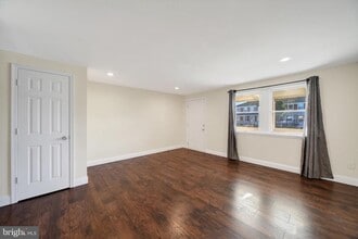 7834 St Claire Ln in Dundalk, MD - Building Photo - Building Photo