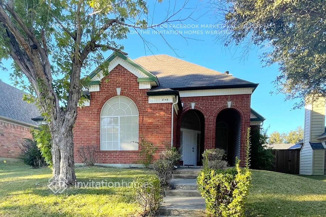 846 San Jacinto Dr in Grand Prairie, TX - Building Photo