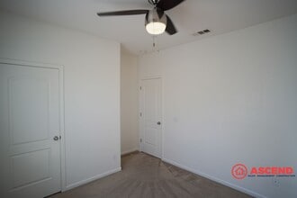 5408 Tejon Ridge Ct in Bakersfield, CA - Building Photo - Building Photo