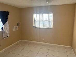 2430 SW 81st Ave, Unit 408 in Davie, FL - Building Photo - Building Photo