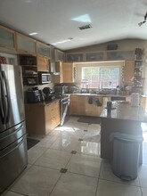 5142 Greenway Dr in Orlando, FL - Foto de edificio - Building Photo