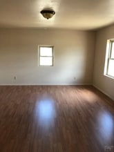 2705 E 10th St in Pueblo, CO - Foto de edificio - Building Photo