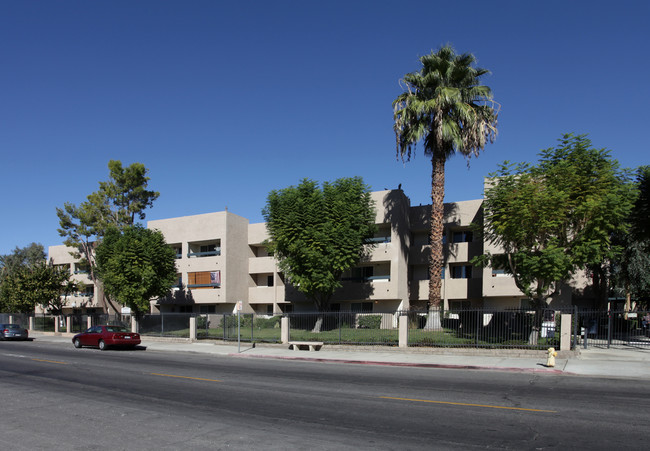 Indio Gardens in Indio, CA - Building Photo - Building Photo