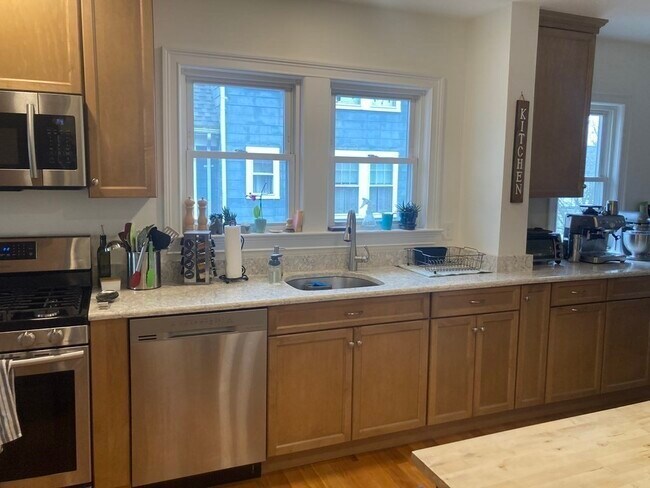 51 Allen St in Arlington, MA - Building Photo - Building Photo