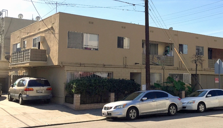 5666 Lemon Grove Ave in Los Angeles, CA - Building Photo