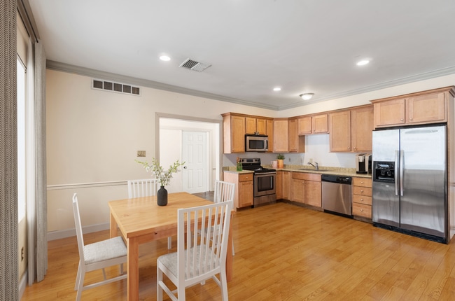 133 S 18th St in Pittsburgh, PA - Building Photo - Building Photo