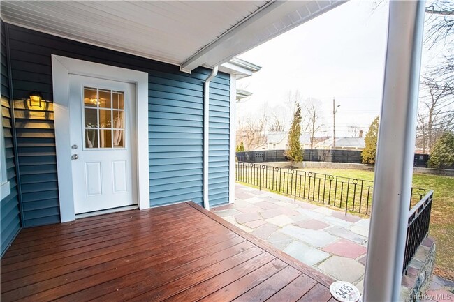 3435 Lexington Ave in Mohegan Lake, NY - Building Photo - Building Photo