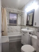 36 Murdock Ave, Unit 2 in Quincy, MA - Building Photo - Building Photo