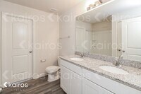 423 S Main St photo'