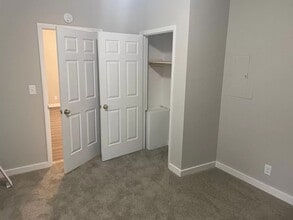 727 N Maple St, Unit A in Murfreesboro, TN - Building Photo - Building Photo