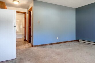 51996 NY-10 in Bloomville, NY - Foto de edificio - Building Photo