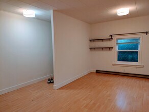1403 N 36th St in Seattle, WA - Building Photo - Building Photo