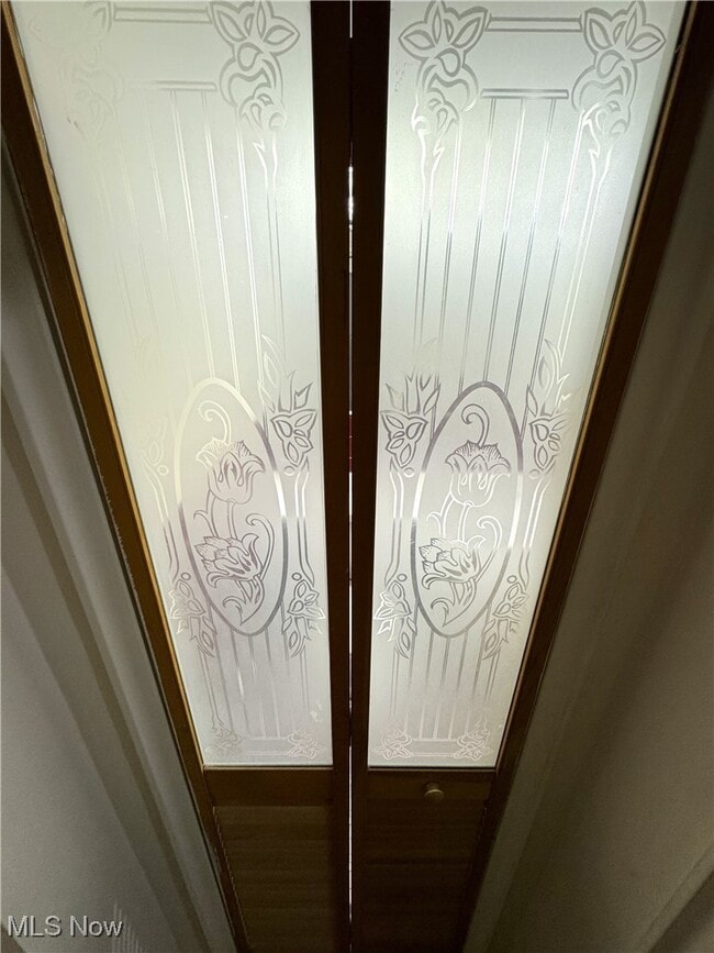 property at 11820 Edgewater Dr