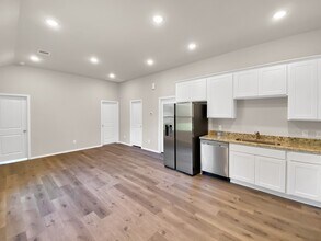 9770 Black Gum in Willis, TX - Building Photo - Building Photo