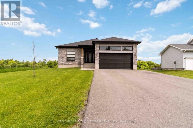 513 Voie Ferree St in Clarence-Rockland, ON - Building Photo - Building Photo