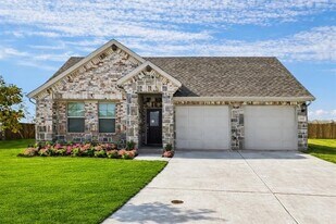 600 Cedar Springs Dr in Princeton, TX - Building Photo