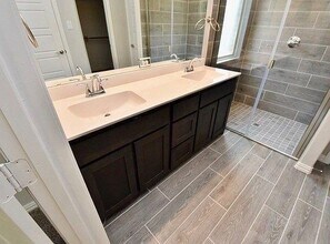2609 Donella Dr in Denton, TX - Building Photo - Building Photo