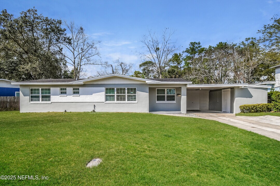 4431 Telka Lynn Dr in Jacksonville, FL - Building Photo