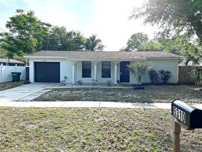 property at 5310 S Quincy St