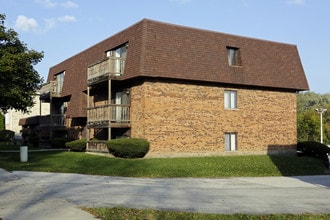 3212 W 184th St in Homewood, IL - Building Photo - Building Photo