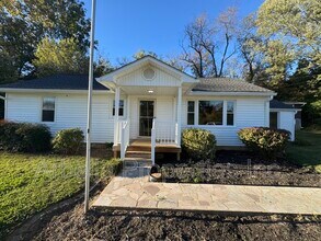 1895 Milligan Hwy in Johnson City, TN - Building Photo - Building Photo