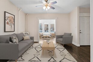 57 W 5th St in Bayonne, NJ - Building Photo