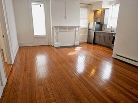 270 E Prospect Ave, Unit 1E in Mount Vernon, NY - Building Photo