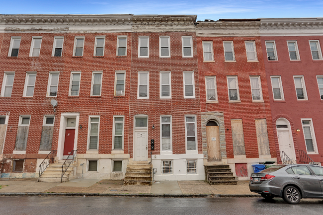 property at 931 N Stricker St