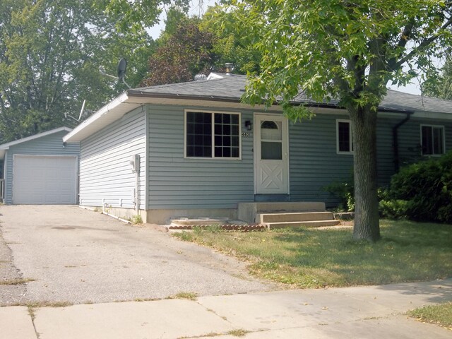 4401 22nd Ave NW in Rochester, MN - Building Photo