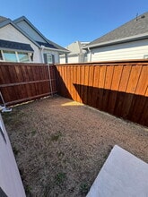 700 N William E Crawford Ave in Rockwall, TX - Foto de edificio - Building Photo