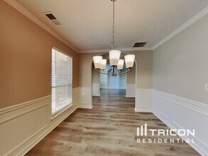 203 Woodcreek Way in Acworth, GA - Foto de edificio - Building Photo