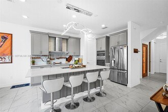 4091 Pelicano Way in Lighthouse Point, FL - Building Photo - Building Photo