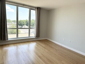 100 Station Landing in Medford, MA - Building Photo - Building Photo