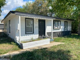 163 Heather Ave in San Antonio, TX - Building Photo