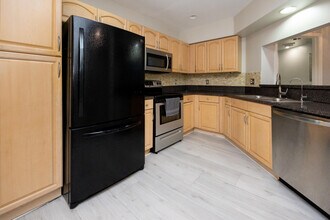 50 Desford Ln in Boynton Beach, FL - Building Photo - Building Photo