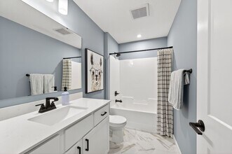 19948 Hunter's Ridge in Rogers, MN - Building Photo - Building Photo