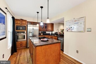 14230 Oxford Dr in Laurel, MD - Building Photo - Building Photo