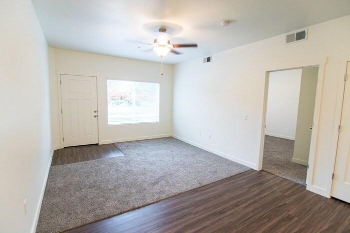 722 E 500 S-Unit -101 in American Fork, UT - Building Photo