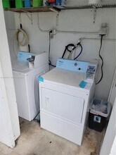 3433 SW 12th St in Miami, FL - Building Photo - Building Photo