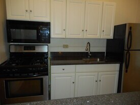 260 E Broad St, Unit 10 in Westfield, NJ - Building Photo
