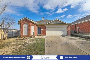 8728 Muir Dr in Fort Worth, TX - Building Photo