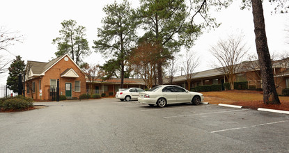 Oak Hill Apartments in Columbia, SC - Building Photo - Building Photo