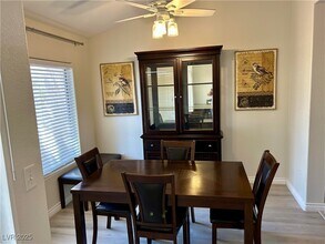 2509 Cog Hill Ln in Las Vegas, NV - Building Photo - Building Photo