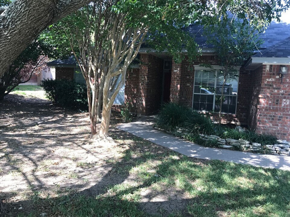 1805 Diana Ln in Harker Heights, TX - Building Photo