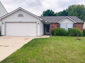 3216 Hunter Rd in West Lafayette, IN - Building Photo